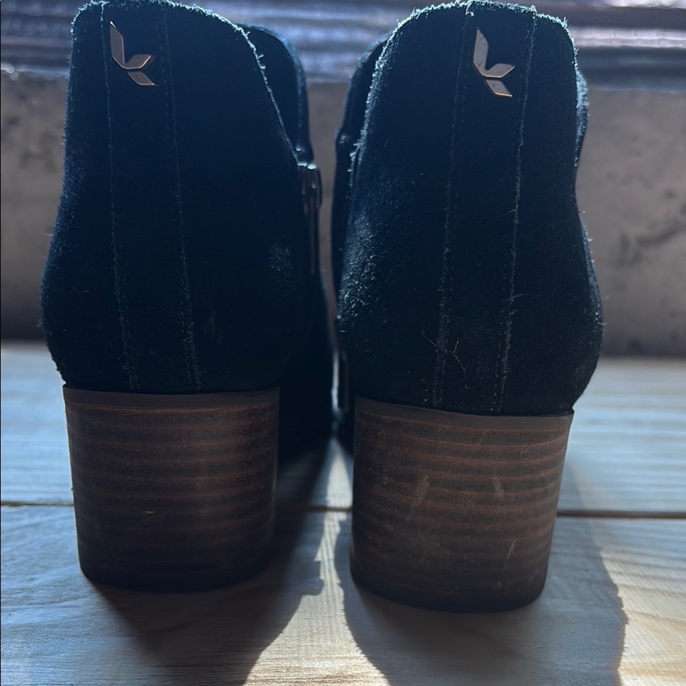 Koolaburra Black Ankle Boots